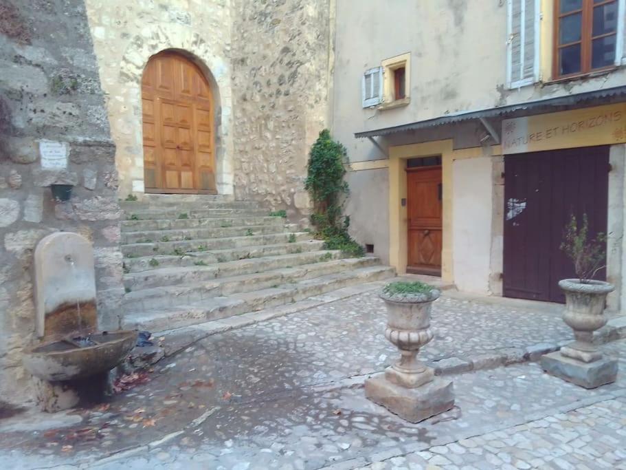 Ferienwohnung La Fontaine Moustiers-Sainte-Marie Exterior foto